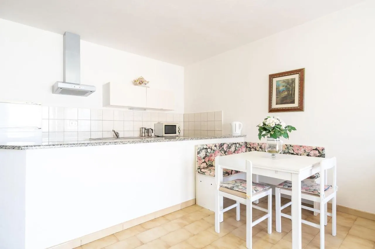 Apartment Casa Vacanze Patrizia Valledoria