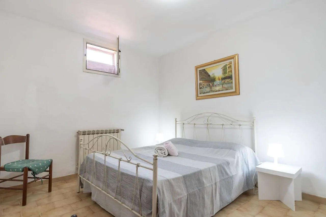 Casa Vacanze Patrizia Valledoria  Valledoria (Sardinia)